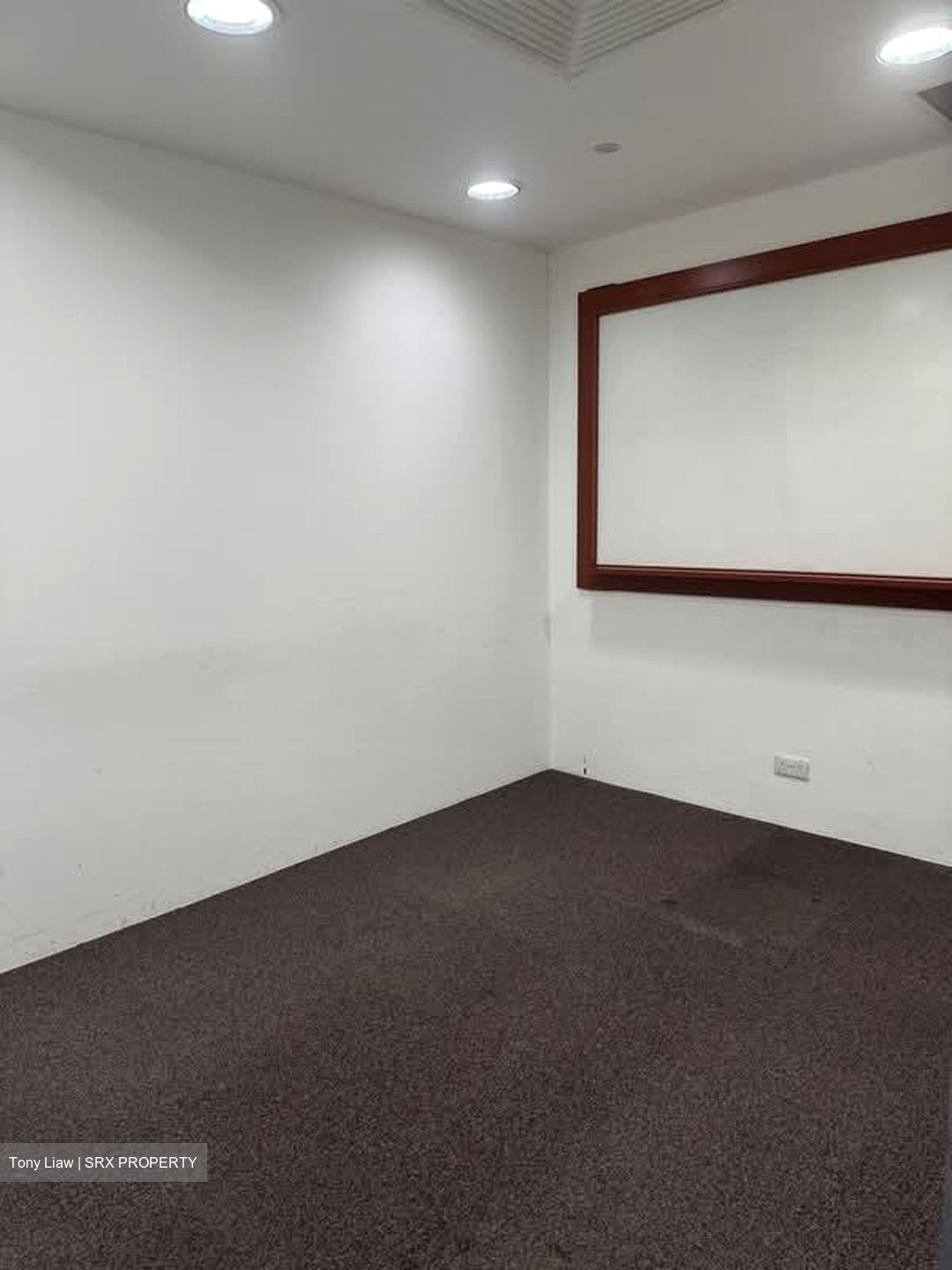 Toh Tuck Link (D21), Office #588635531